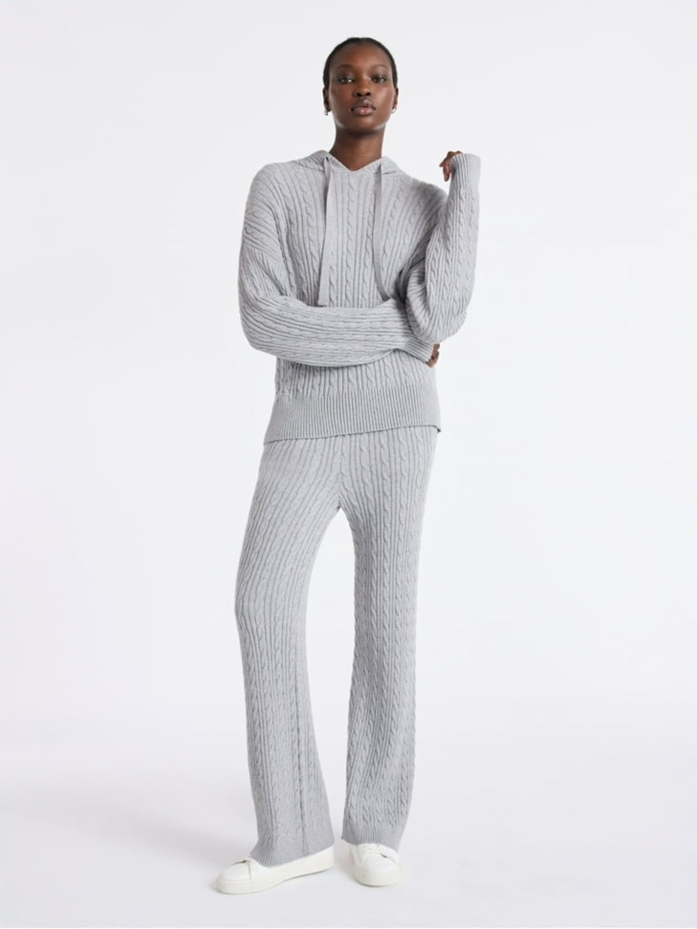 Free Assembly Grey Cozy Yarn Wide Leg Cable Knit Sweater & Pants - size small